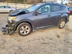 Toyota Rav4 XLE 2.5L 4 2013