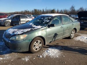 Toyota Camry LE 2.4L 4 2005