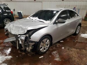 Chevrolet Cruze LS 1.8L 4 2012