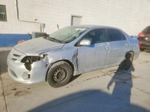 Toyota Corolla BASE 1.8L 4 2011