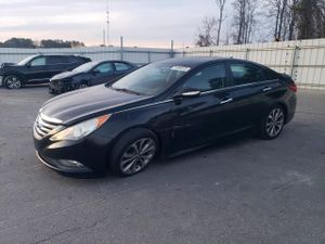 Hyundai Sonata SE 2.4L 4 2014