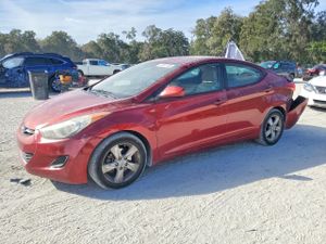Hyundai Elantra GLS 1.8L 4 2013
