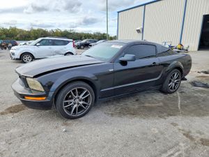 Ford Mustang 4.0L 6 2005