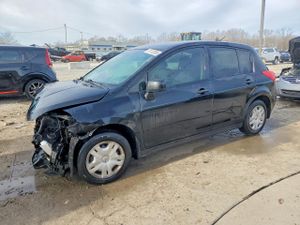 Nissan Versa S 1.8L 4 2011