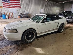 Ford Mustang 3.8L 6 2000