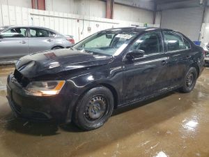 Volkswagen Jetta BASE 2.0L 4 2013