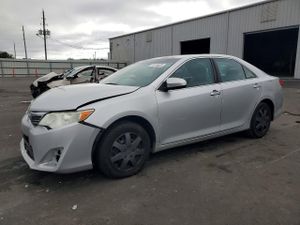 Toyota Camry L 2.5L 4 2013
