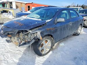 Toyota Corolla BASE 1.8L 4 2011