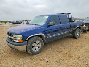 Chevrolet Silverado 1500 C1500 4.8L 8 2001