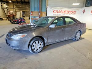 Toyota Camry LE 2.4L 4 2004