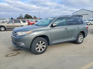 Toyota Highlander BASE 3.5L 6 2011