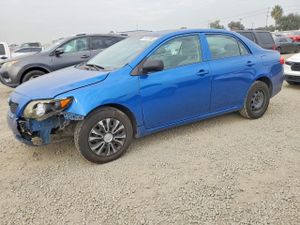 Toyota Corolla BASE 1.8L 4 2010