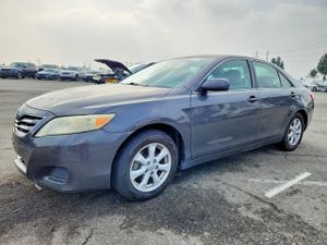 Toyota Camry BASE 2.5L 4 2010