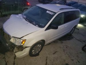 Chrysler Town & Country 3.3L 6 2009