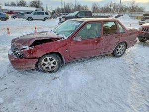 Volvo S70 BASE 2.4L 5 2000