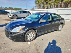 Nissan Altima BASE 2.5L 4 2012