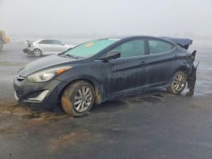 Hyundai Elantra SE 1.8L 4 2015