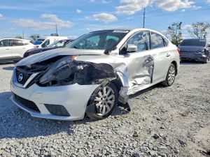 Nissan Sentra S 1.8L 4 2017