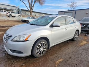Nissan Sentra S 1.8L 4 2014