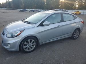 Hyundai Accent GLS 1.6L 4 2013