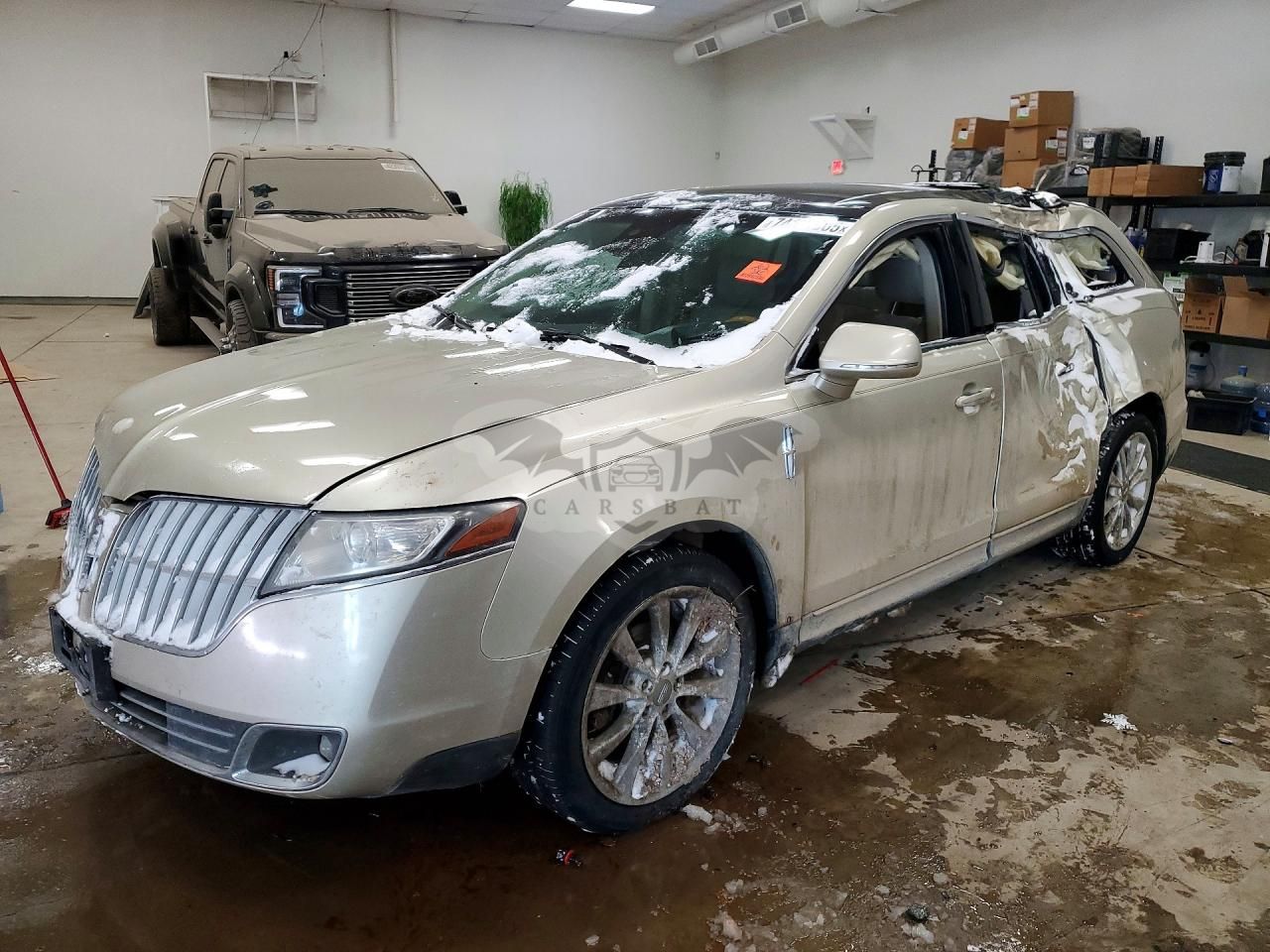 Lincoln MKT 3.5L 6 2011