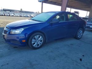 Chevrolet Cruze LS 1.8L 4 2012