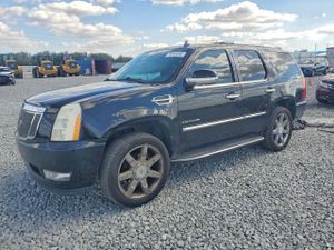 Cadillac Escalade LUXURY 6.2L 8 2013