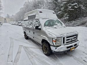 Ford Econoline E250 VAN 4.6L 8 2014