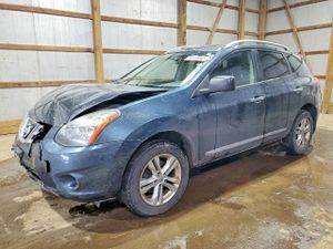 Nissan Rogue S 2.5L 4 2015