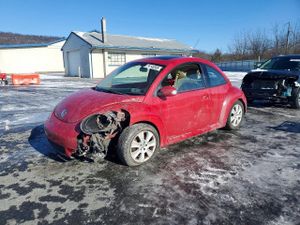 Volkswagen Beetle 2.5L 5 2010