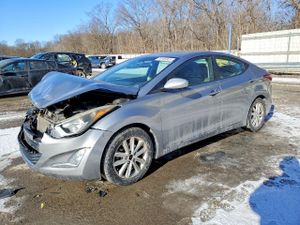 Hyundai Elantra SE 1.8L 4 2015