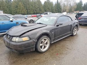 Ford Mustang GT 4.6L 8 2001