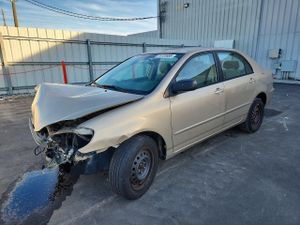 Toyota Corolla CE 1.8L 4 2004