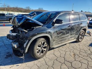 Toyota Highlander XLE 3.5L 6 2015