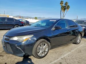 Toyota Camry LE 2.5L 4 2015
