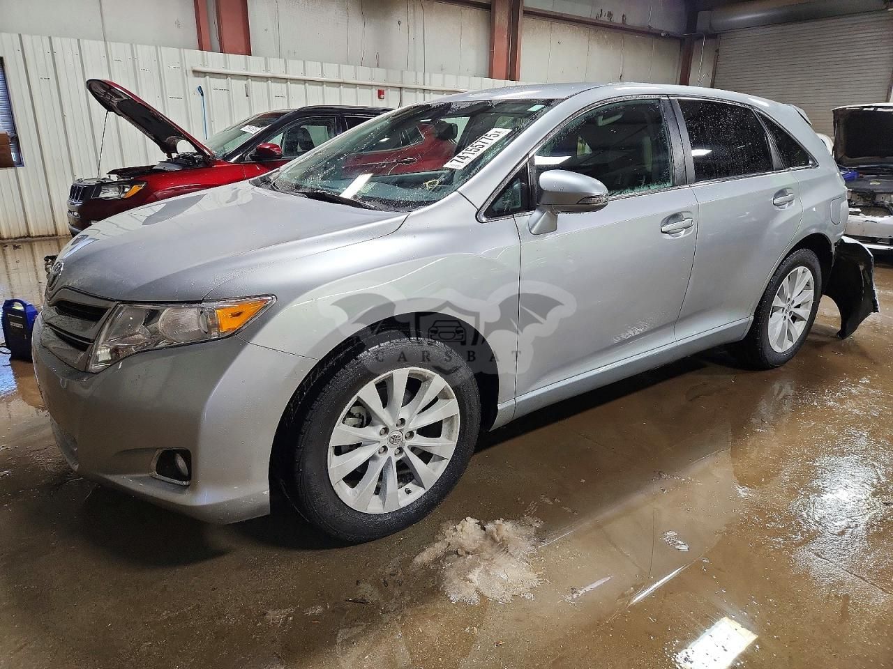 Toyota Venza LE 2.7L 4 2015