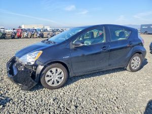 Toyota Prius 1.5L 4 2013