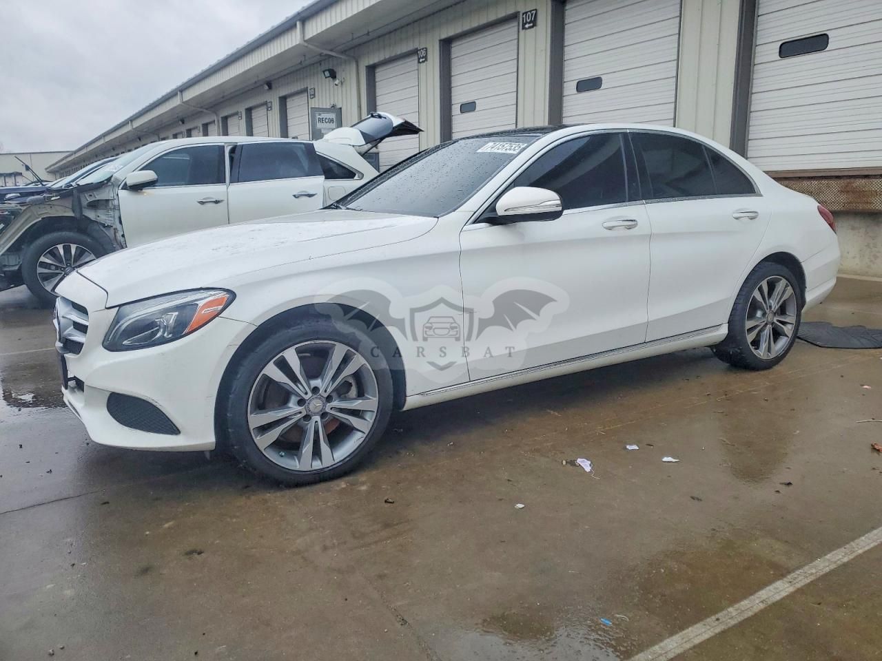 Mercedes-Benz C 300 4MATIC 2.0L 4 2015