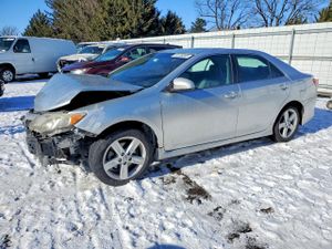 Toyota Camry L 2.5L 4 2014