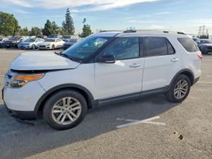 Ford Explorer XLT 3.5L 6 2013