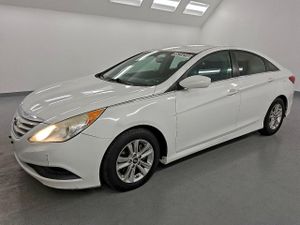 Hyundai Sonata GLS 2.4L 4 2014