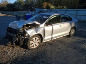 Volkswagen Jetta BASE 2.0L 4 2014