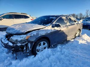 Toyota Camry BASE 2.5L 4 2012