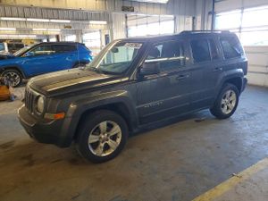 Jeep Patriot LATITUDE 2.4L 4 2014