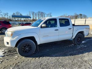 Toyota Tacoma DOUBLE CAB 4.0L 6 2015