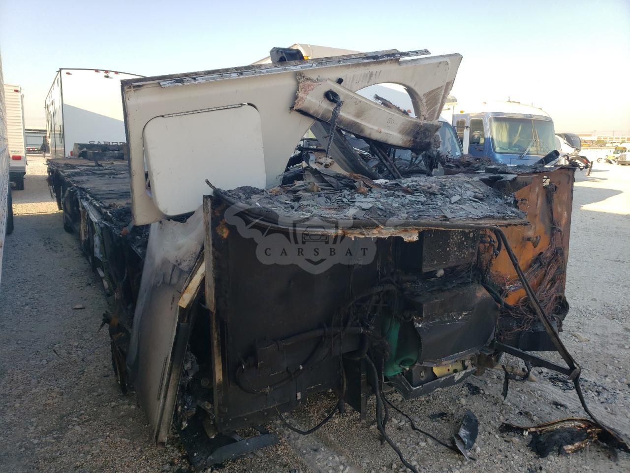 Freightliner X-line X LINE MOTOR HOME 5.9L 6 2002