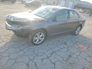 Ford Fusion SE 2.5L 4 2012