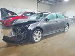 Toyota Camry L 2.5L 4 2013