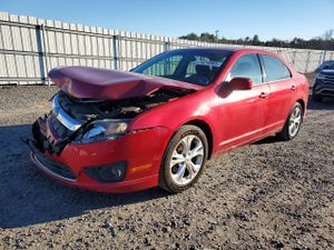 Ford Fusion SE 2.5L 4 2012