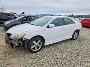 Toyota Camry BASE 2.5L 4 2012